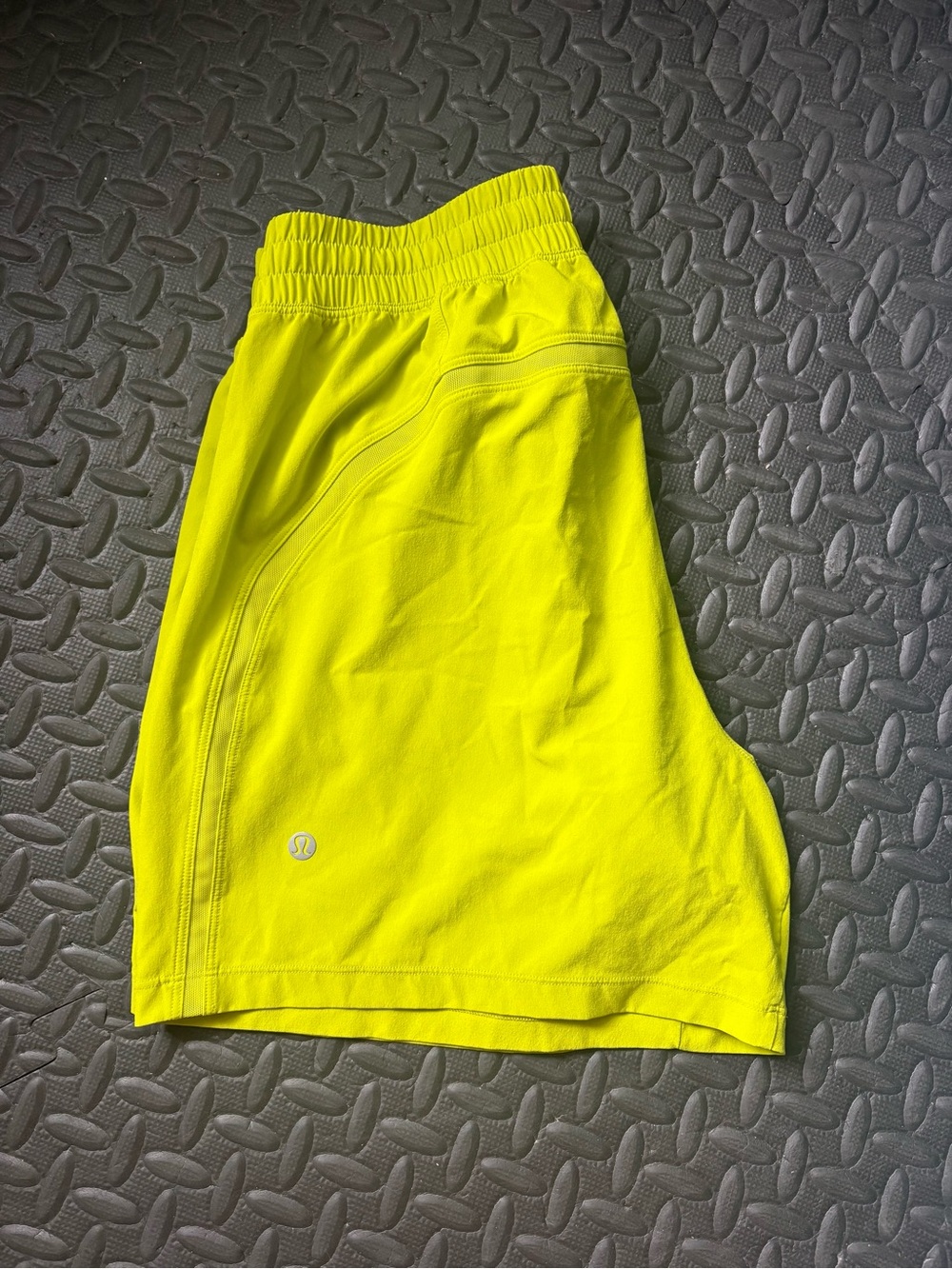 Lululemon Pace Breaker Short 5’ * Like New